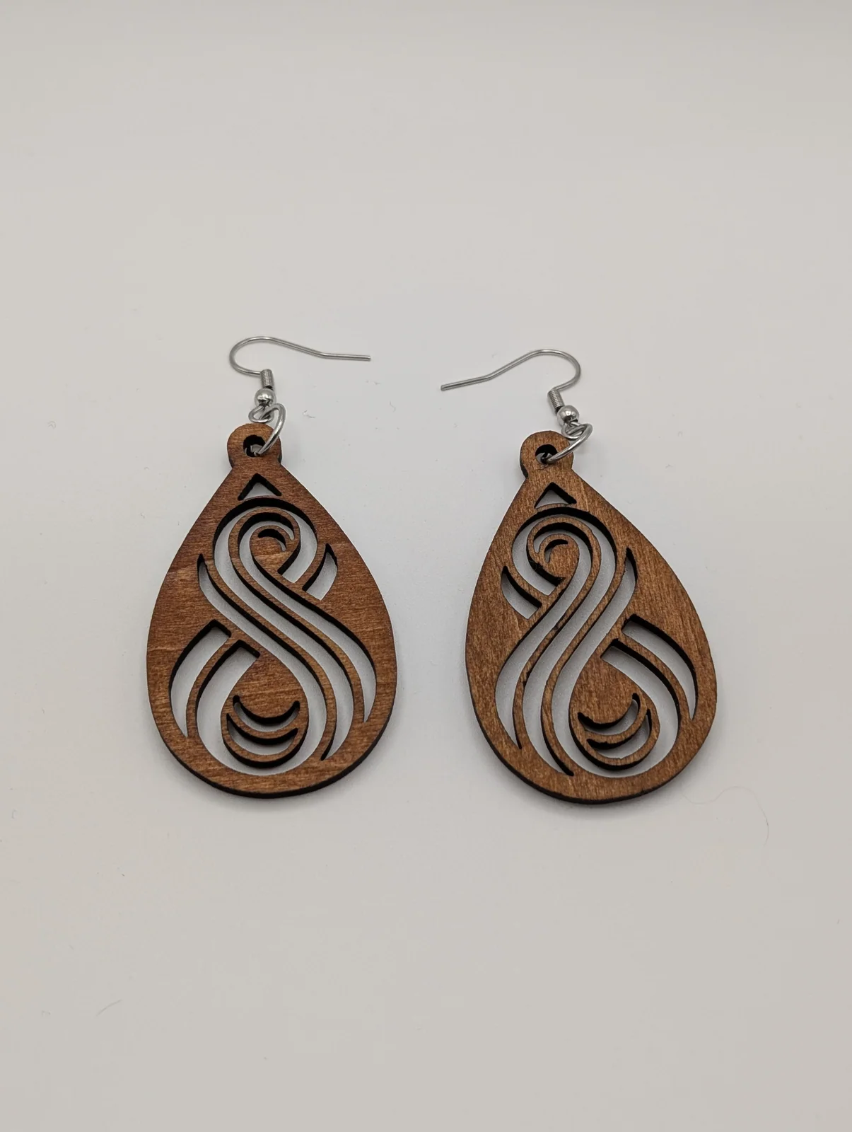 Boucles d’oreilles en bois : huits