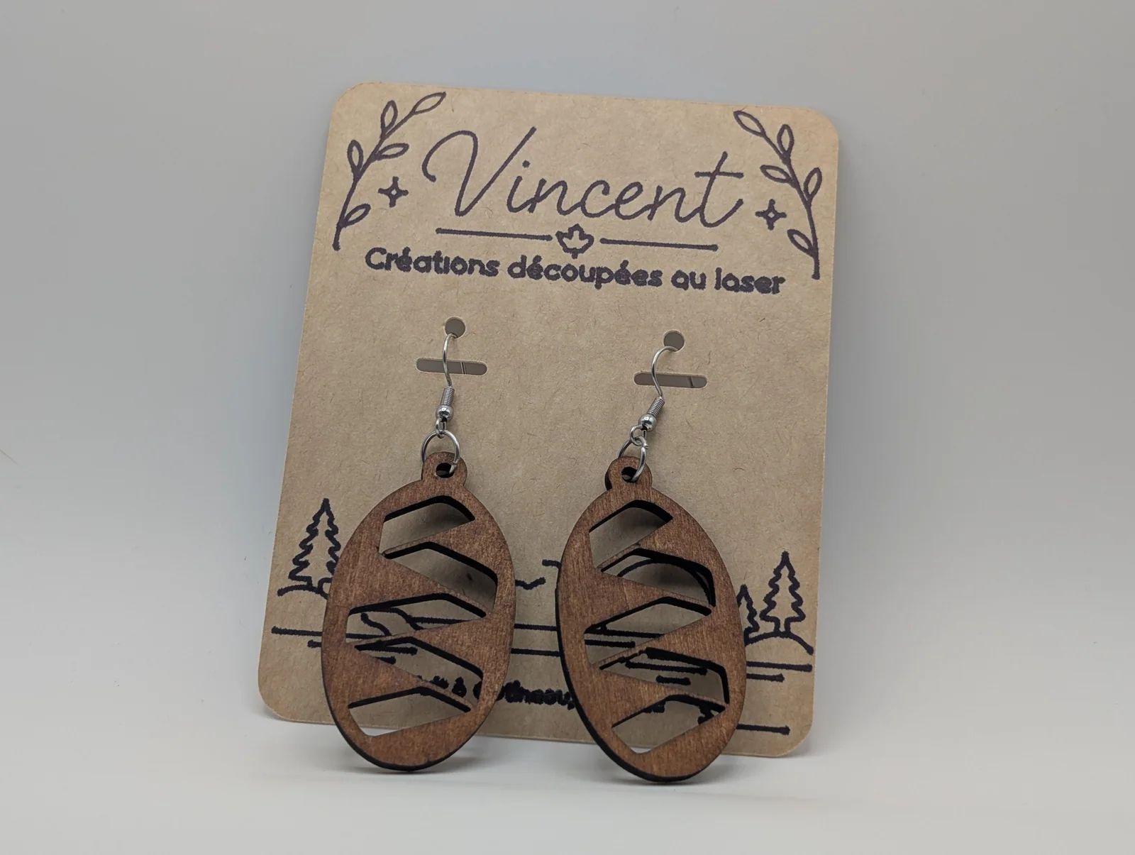 Boucles d’oreilles en bois : rubans