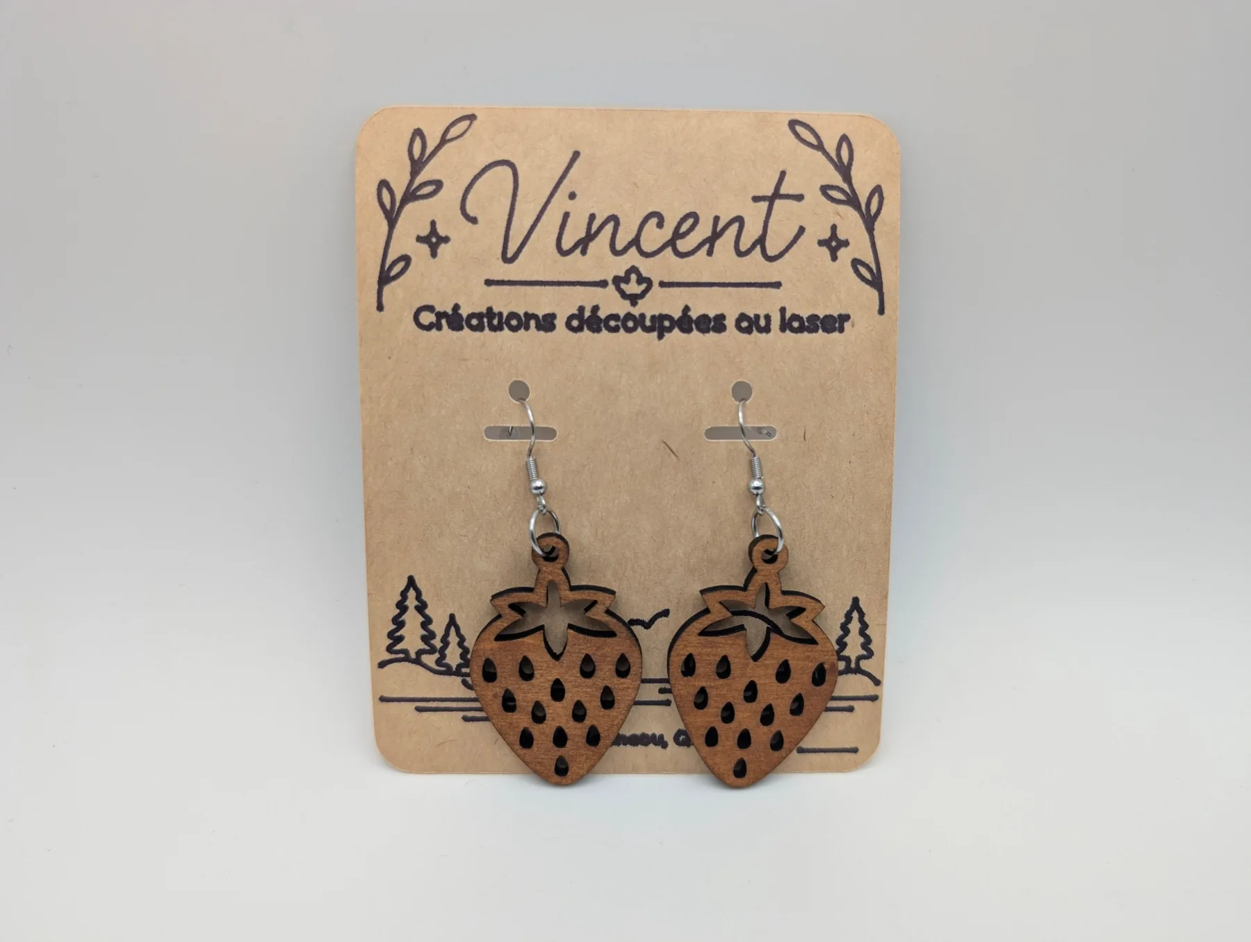 Boucles d’oreilles en bois : Fraises